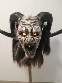 Krampus maska 6