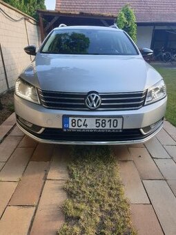 Volkswagen Passat kombi 2.0 TDI DSG Bi-XEN NAVI,Taž.zařízení