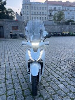 Honda sh 125i (2017)