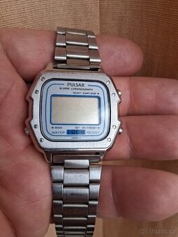 Nefunkční digitální hodinky PULSAR (SEIKO)