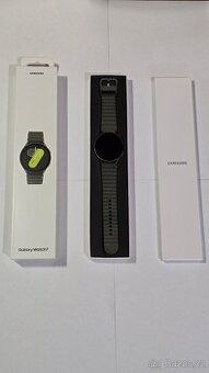 Samsung Galaxy Watch7 44mm Zelené - 1
