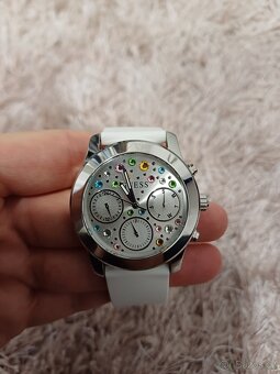 Hodinky Guess bílé s kamínky Swarovski