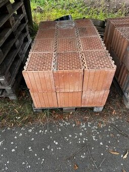 POROTHERM Cihly 31 ks