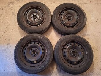 celá kola Kia Venga 195/65/R15