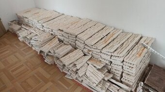 Prodám dekorativní interiérový obklad – umělý kámen.