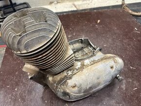 Predám MOTOR JAWA 250/353 na