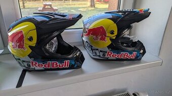 motokrosová helma RED BULL velikost M
