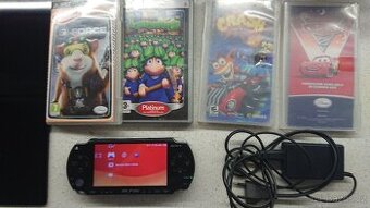 PSP + 4 hry + příslušenství