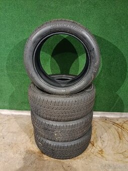 4ks NOVE celorocni 215/50/18 Bridgestone