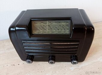Starožitné rádio Tesla Talisman 305U po kompletní renovaci