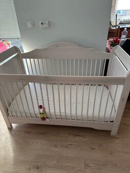 Prodám dětskou postýlku