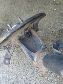 Ford kuga mk2,2.0tdci leva predni tehlice