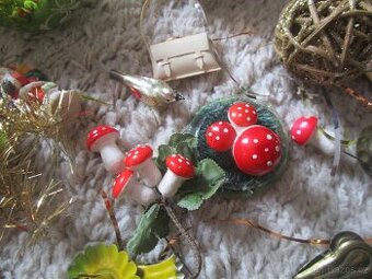 staré vánoční ozdoby-doplnky