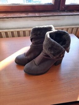 Dámské zimní boty vel. 40