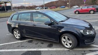 Volkswagen Golf VII 2.0 TDI 2017, výbava Highline