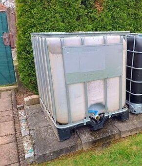 1000l nádrž na vodu