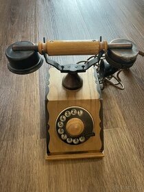 Starý Telefon Tesla