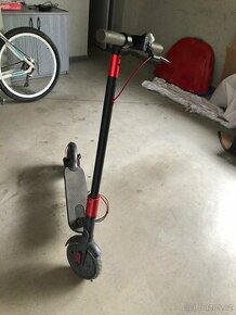 Mi Electric Scooter M365
