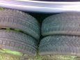 zimní pneu 185/65/14,na ráfku Mazda,kus 195,-,vzorek min.6mm