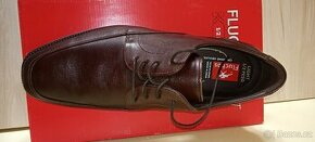 FLUCHOS vel. 44