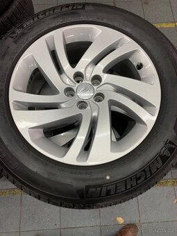 Sada 4 kol originál 18” - Land lover Discovery Sport s pneum