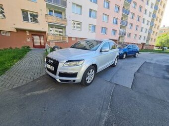 Prodám Audi Q7