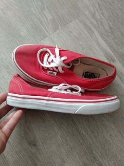 Vans dětské unisex plátěnky velikost 33.