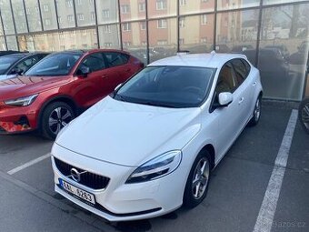 Volvo V40 D3