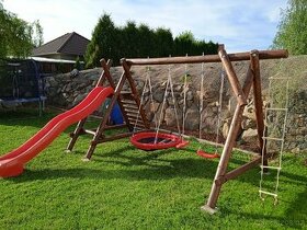 Konstrukce 3 - dětské hřiště na zahradu MASIV