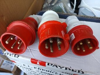 Koncovky 5 kolik na 380V 16A,32 A