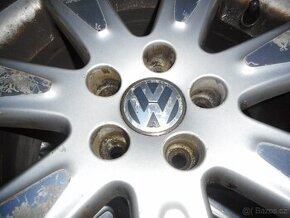 AL kola na VW