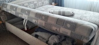 Manželská postel 180cm na 200 cm