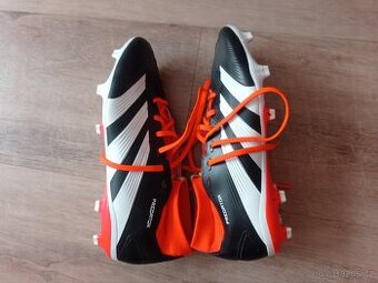 Nové kopačky Adidas Predator sock FG (vel 10,5 /45,3)