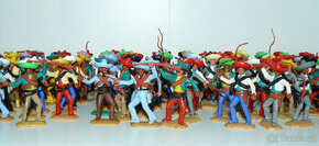 Timpo Toys figurky:kovbojové,indiáni,vojáci,mexičani 600 ks - 1