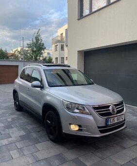 Prodám •Volkswagen Tiguan Sport & Stýle 2.0TDI 4X4.