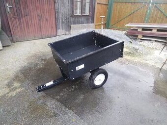 Privesny vozík za zahradní traktor