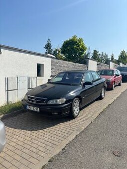 Opel Omega 2.6 V6