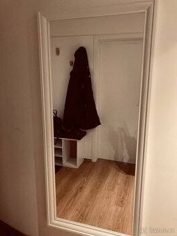 Zrcadlo s rámem IKEA