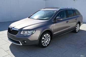 Škoda Superb 2.0TSI 147KW DSG Scout 2012 - 1
