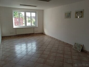 Pronájem nebytového prostoru 46m2 Praha 10 Uhříněves
