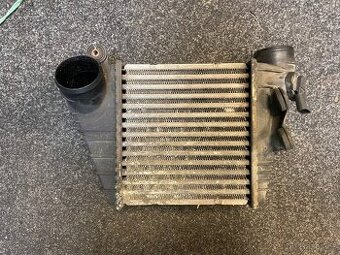 Škoda Octavia 1 originální intercooler