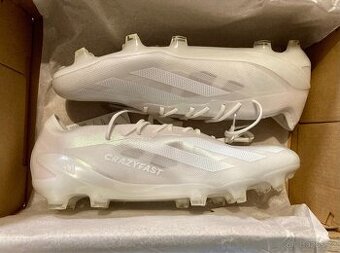 Kopačky Adidas Crazyfast 1 FG white