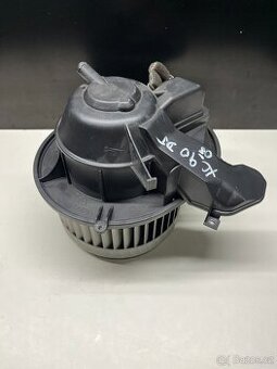 //Ventilátor topení VOLVO XC90//