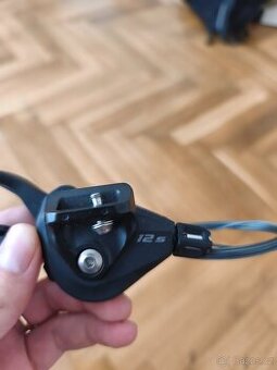 Shimano Deore 12s řadící páčka (SL-M6100) + bowden OT-SP41