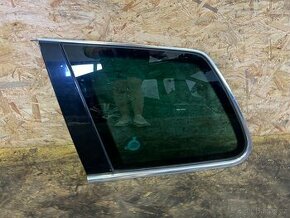 ZADNÍ LEVÉ VNITŘNÍ OKNO KASTLE VOLKSWAGEN TOUAREG 7L