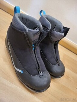 Detske boty na bezky Inovik 150 (vel 37)