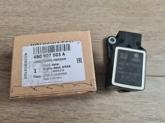 NOVÉ Čidlo úrovně výšky světel Octavia, Superb atd