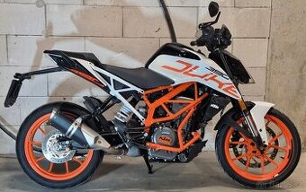 KTM Duke 390 – 2018 • perfektní stav • pravidelný KTM servis