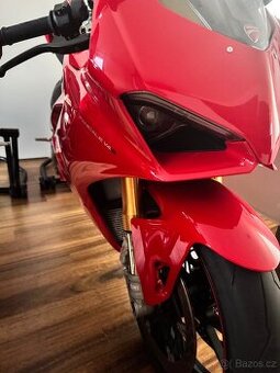 Motorka Ducati PANIGALE V4S