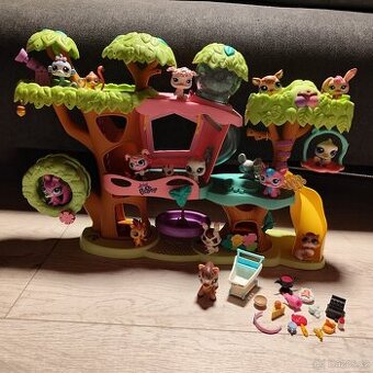 LPS krásná sadička stromový domeček zvířátka a doplňky